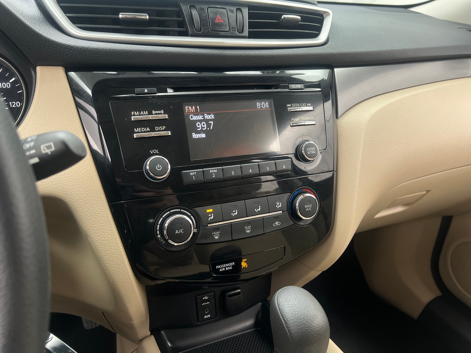 Thumbnail: 2016 Nissan Rogue - 4