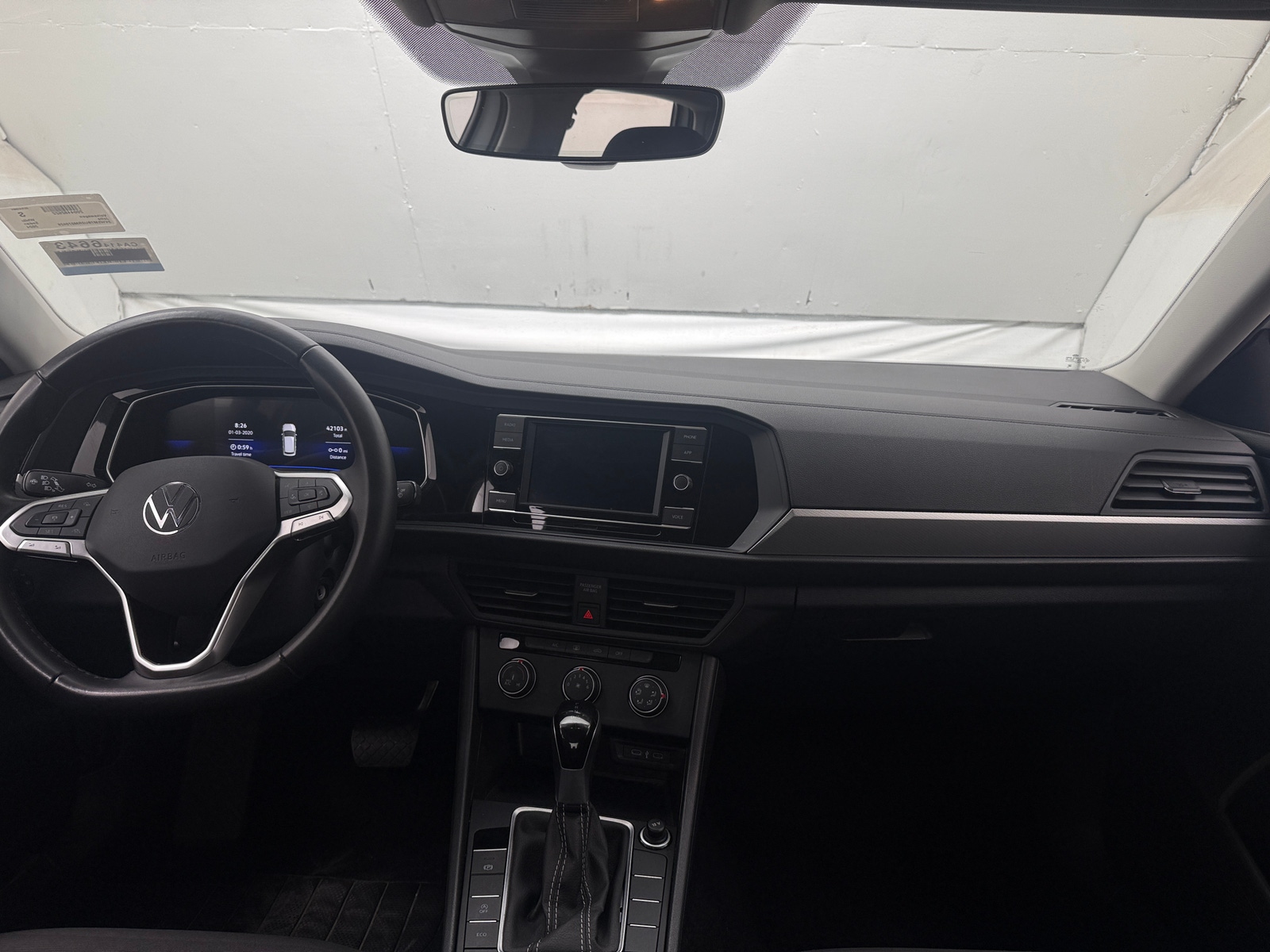 Thumbnail: 2024 Volkswagen Jetta - 3