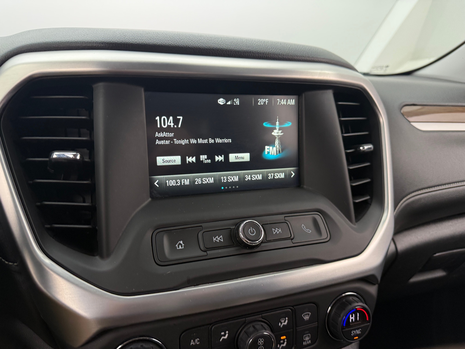 Thumbnail: 2018 GMC Acadia - 4