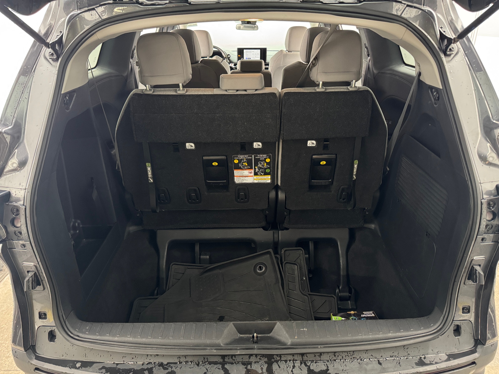 Thumbnail: 2025 Toyota Sienna - 7