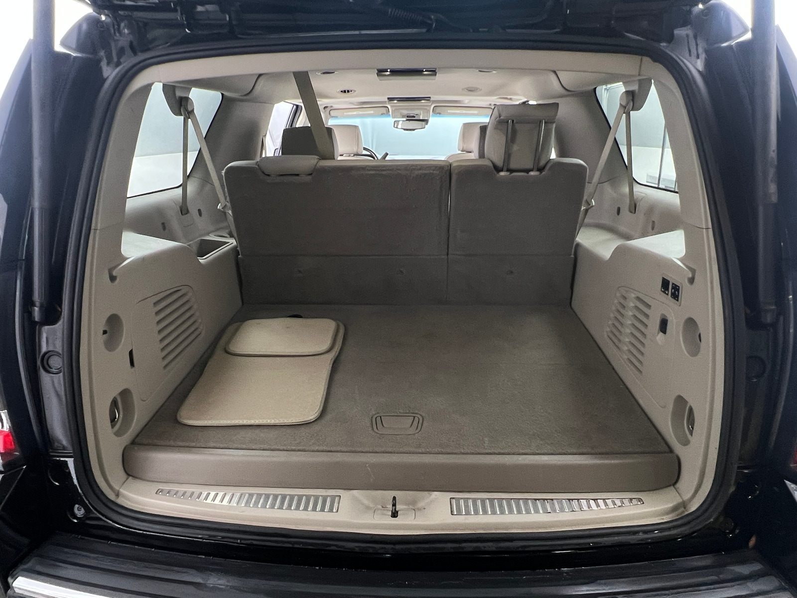 Thumbnail: 2020 GMC Yukon XL - 6