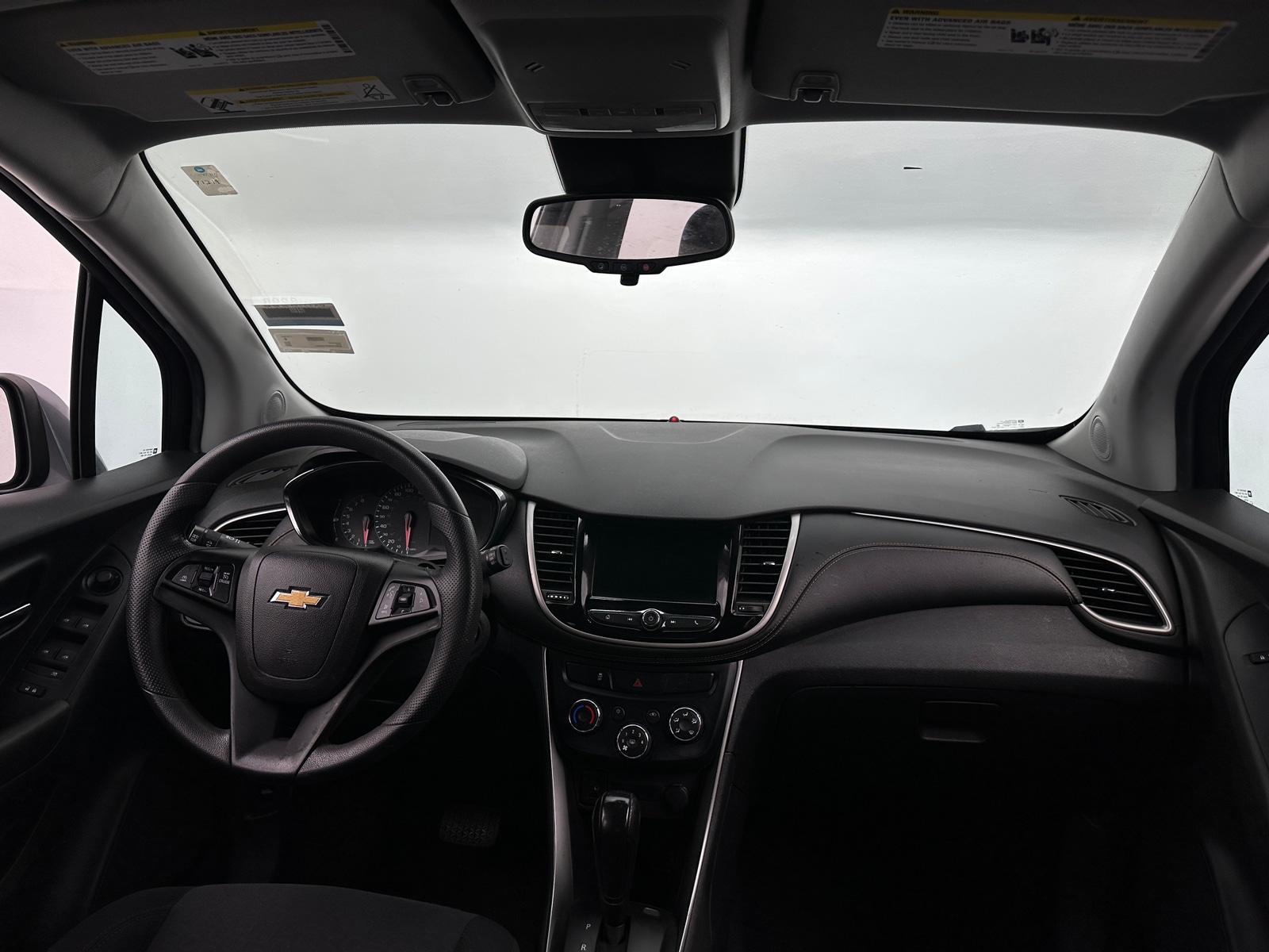 Thumbnail: 2020 Chevrolet Trax - 3