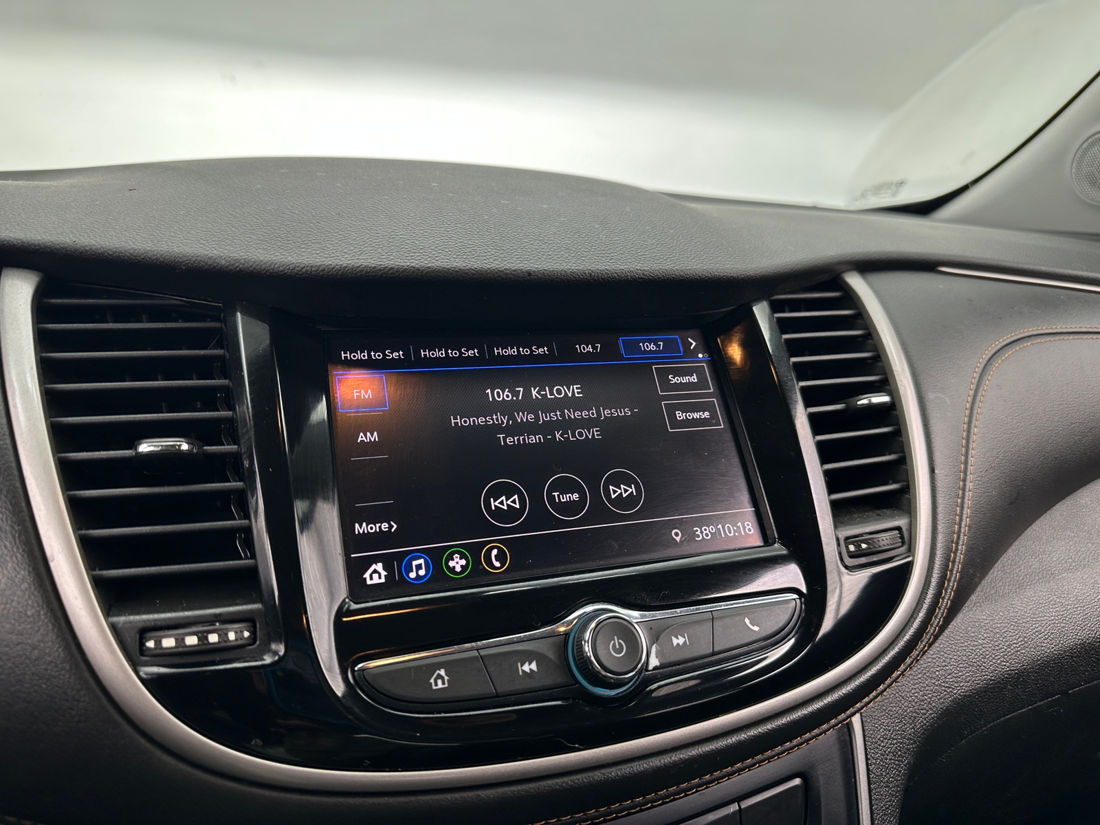 Thumbnail: 2020 Chevrolet Trax - 4