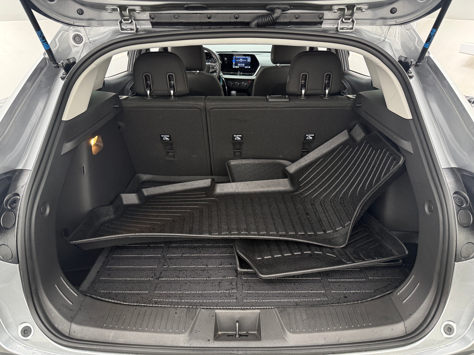 Thumbnail: 2025 Chevrolet Trax - 7