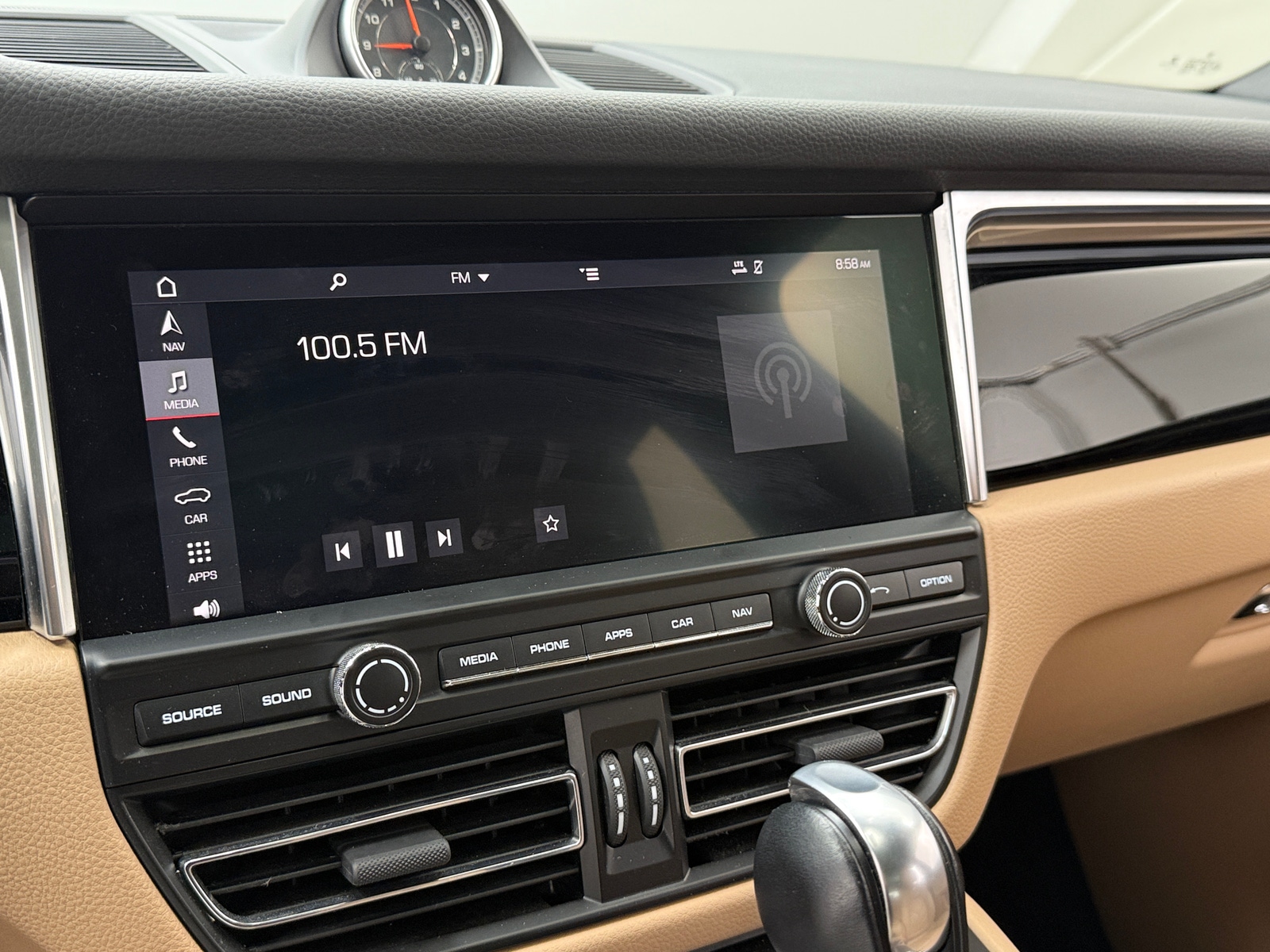 Thumbnail: 2019 Porsche Macan - 3