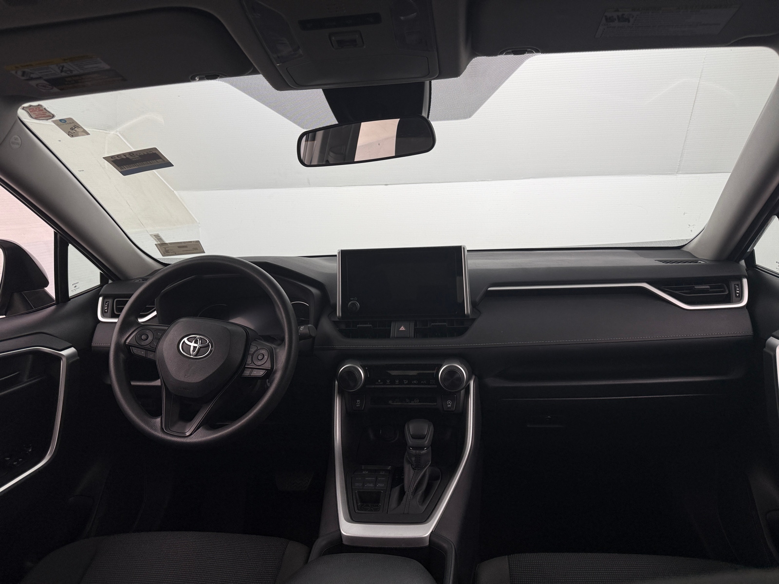 Thumbnail: 2025 Toyota RAV4 - 3