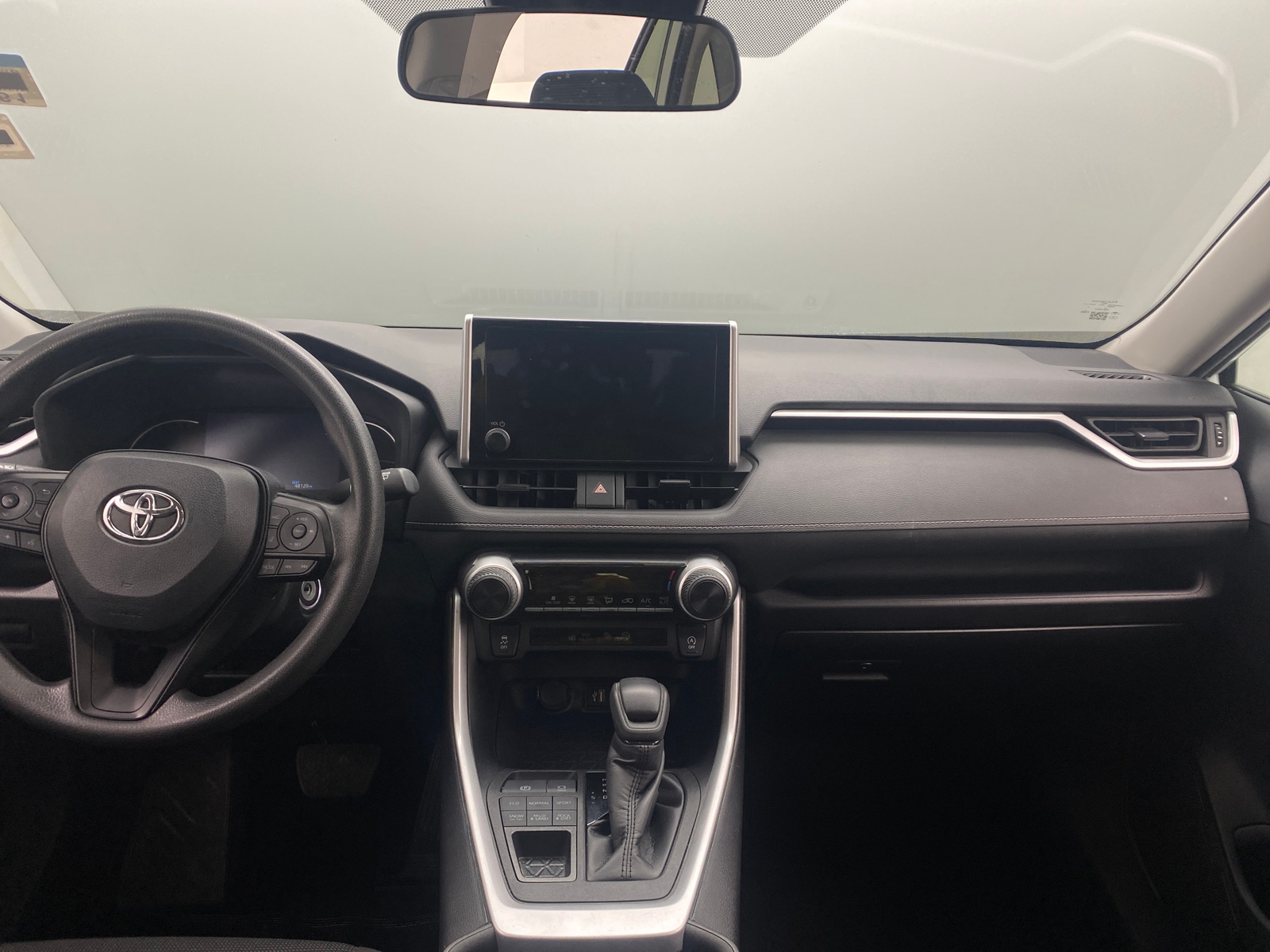 Thumbnail: 2024 Toyota RAV4 - 3