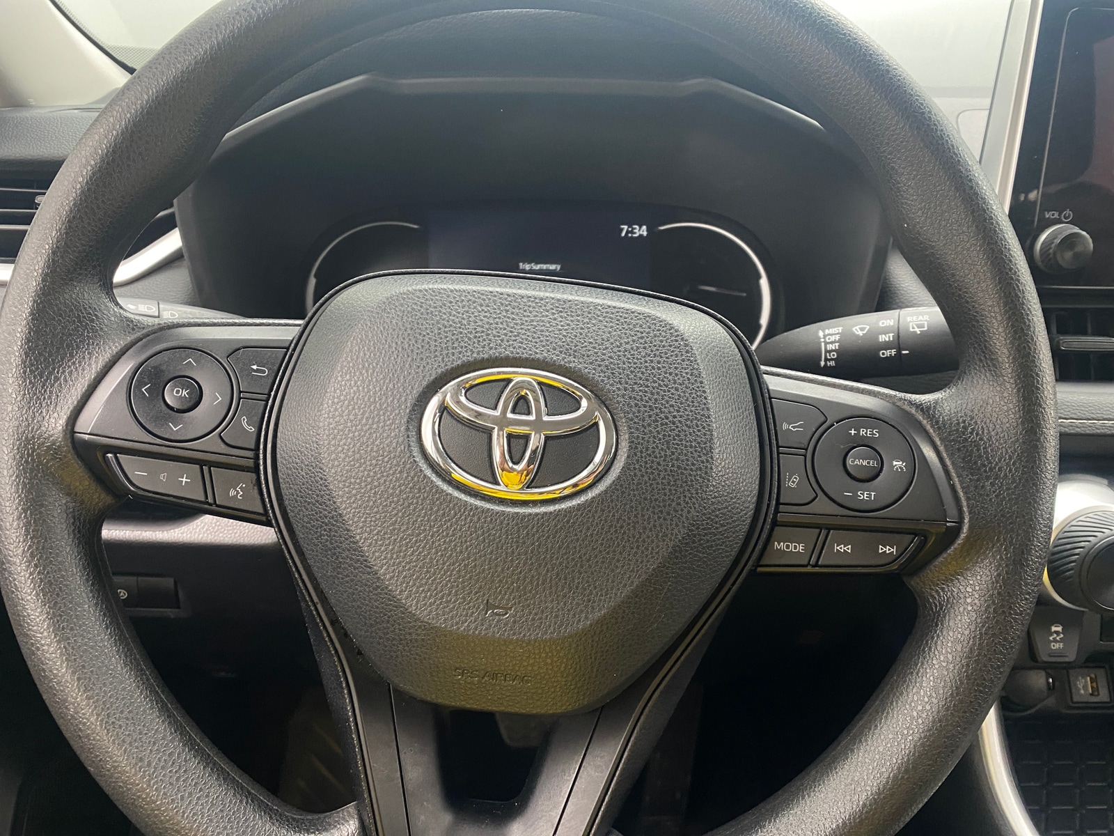 Thumbnail: 2024 Toyota RAV4 - 5