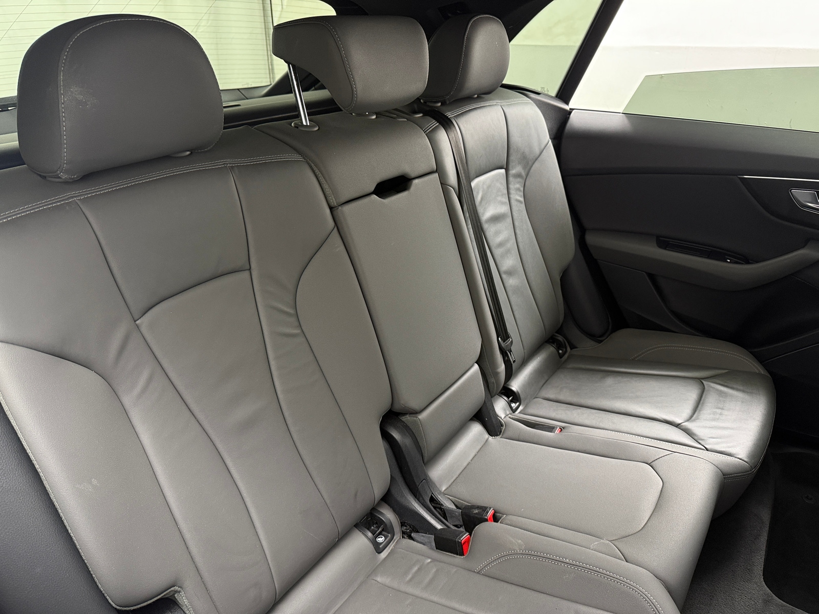 Thumbnail: 2019 Audi Q8 - 5