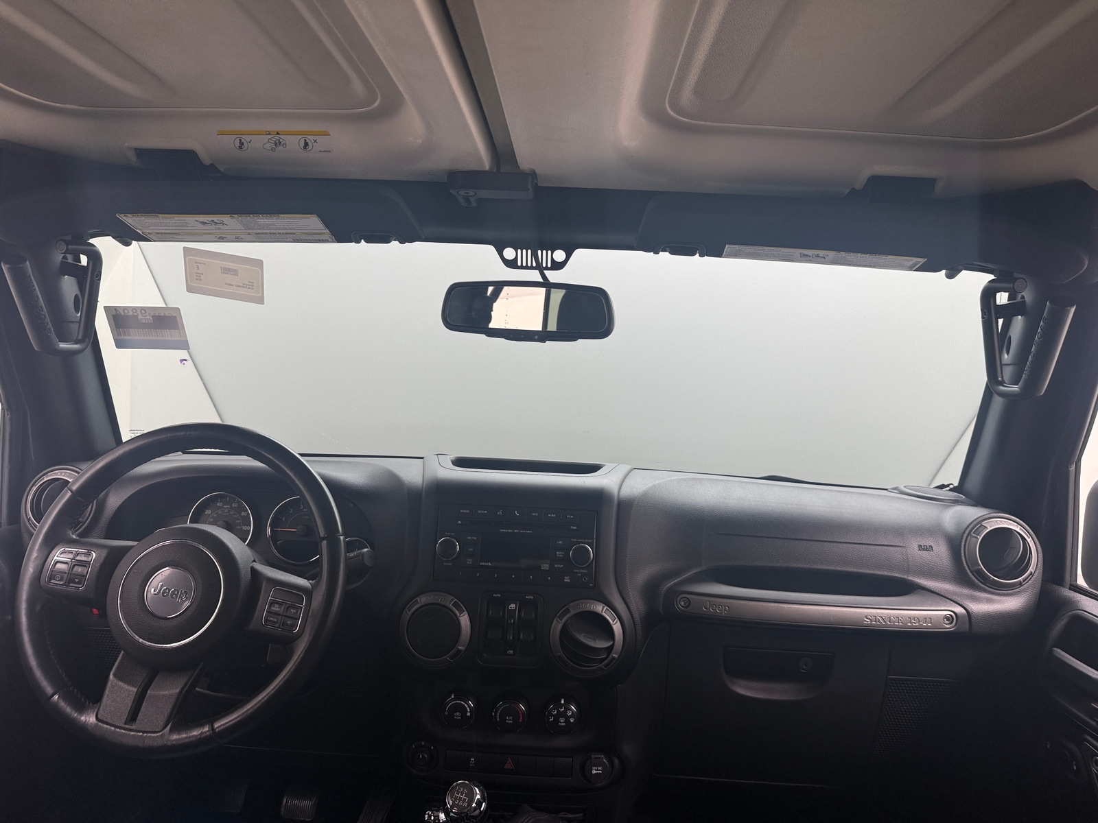 Thumbnail: 2016 Jeep Wrangler - 3