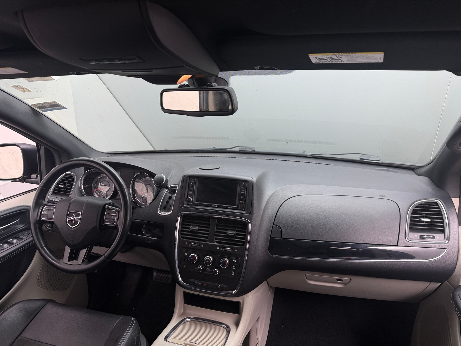 Thumbnail: 2019 Dodge Grand Caravan - 2