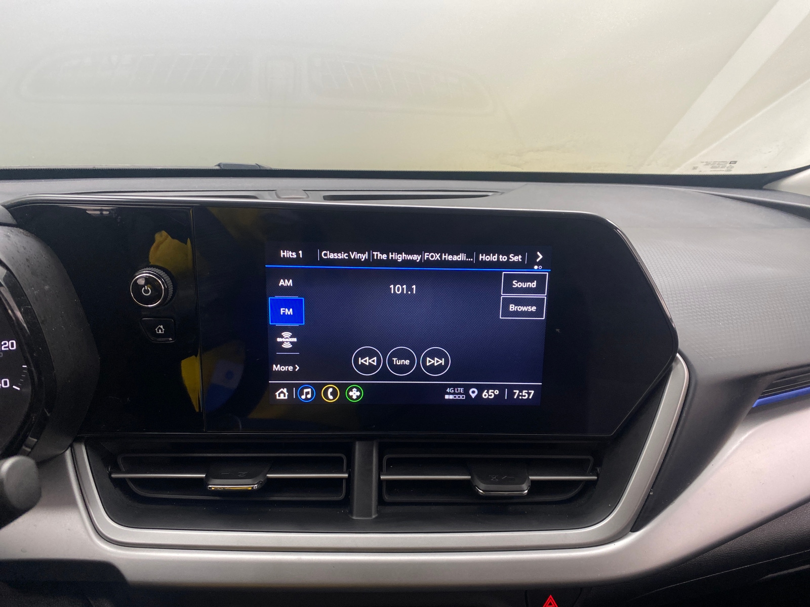 Thumbnail: 2024 Chevrolet Trax - 4