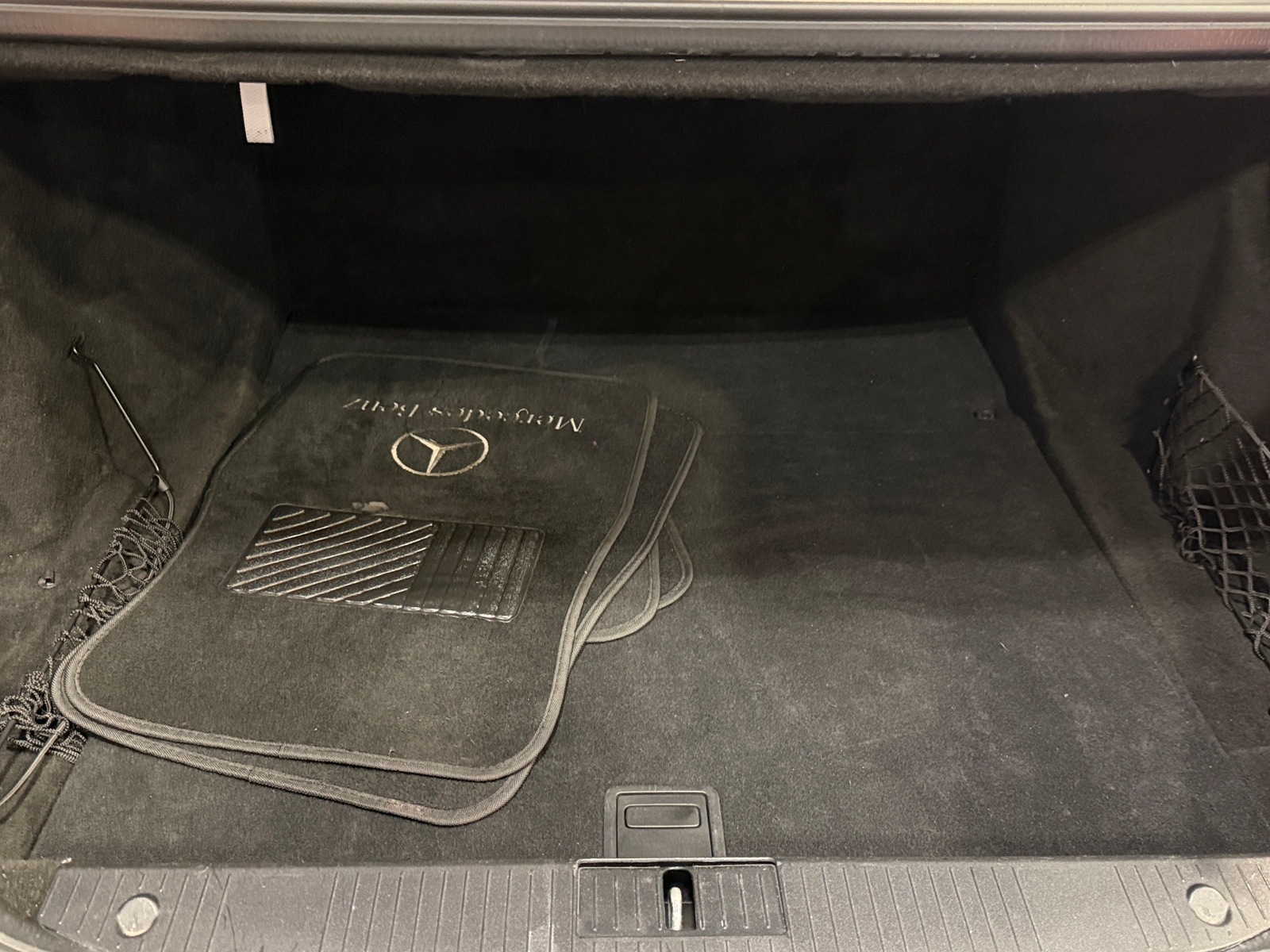 Thumbnail: 2011 Mercedes-Benz S-Class - 6