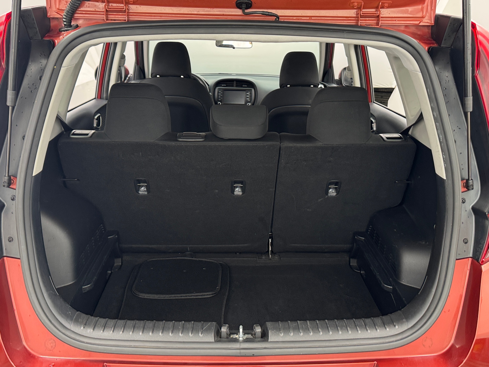 Thumbnail: 2020 Kia Soul - 7