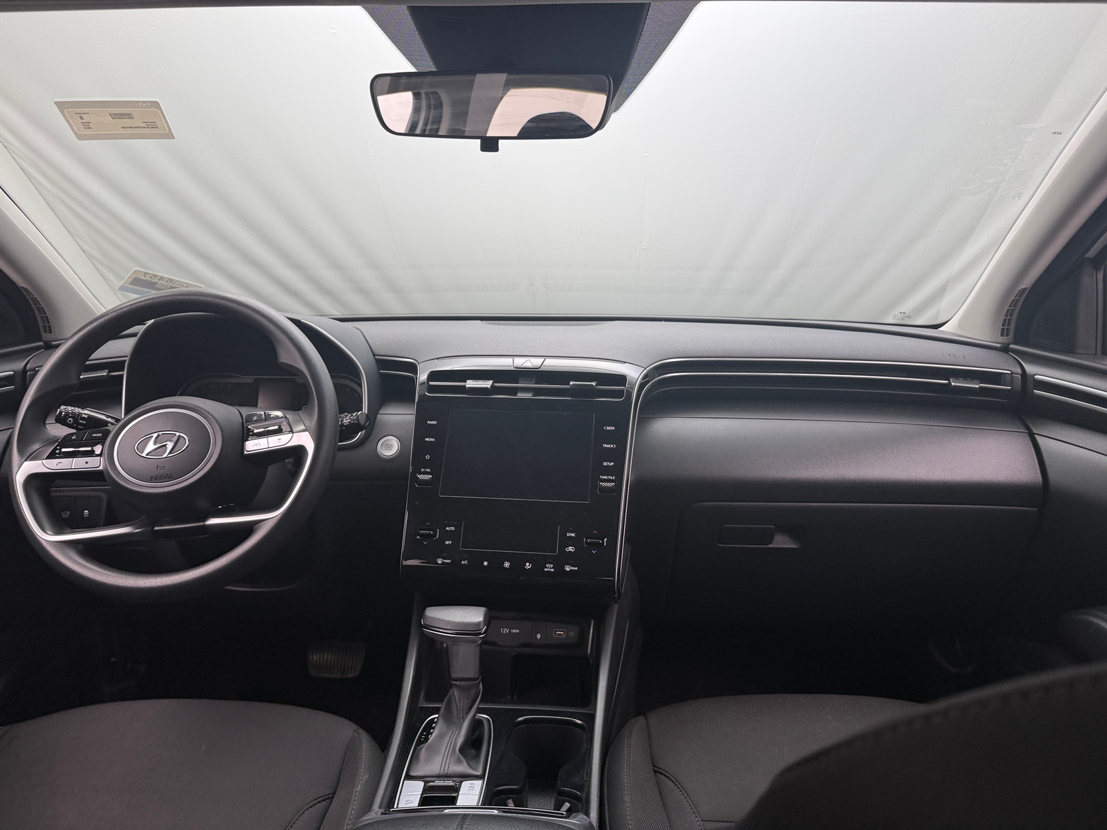 Thumbnail: 2024 Hyundai Tucson - 3