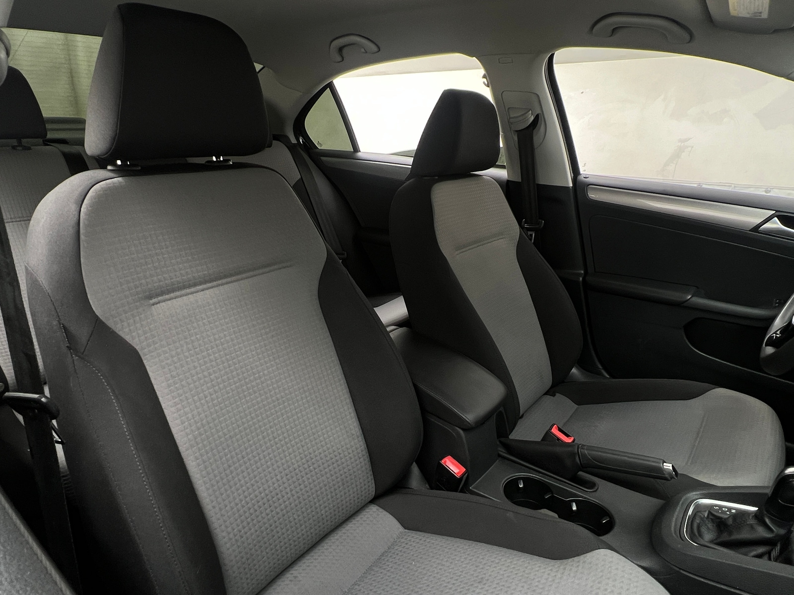 Thumbnail: 2018 Volkswagen Jetta - 2