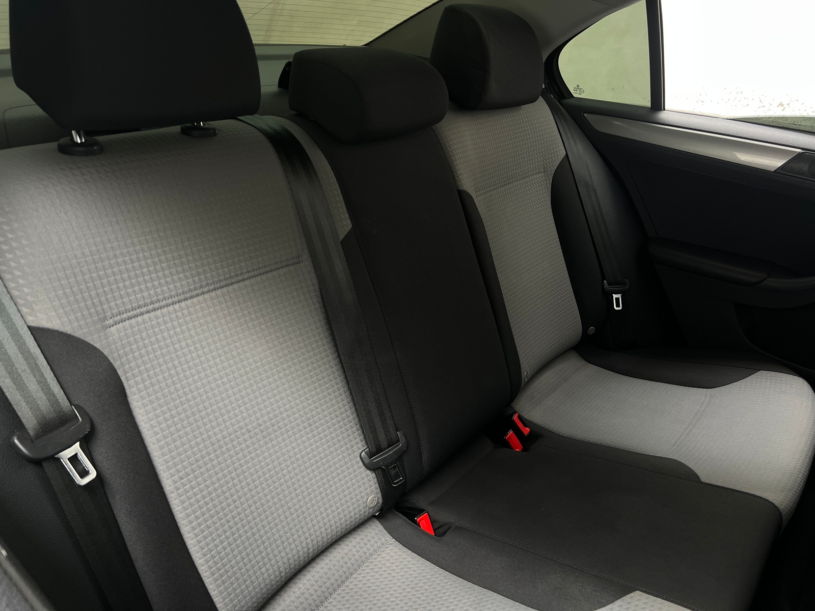 Thumbnail: 2018 Volkswagen Jetta - 6