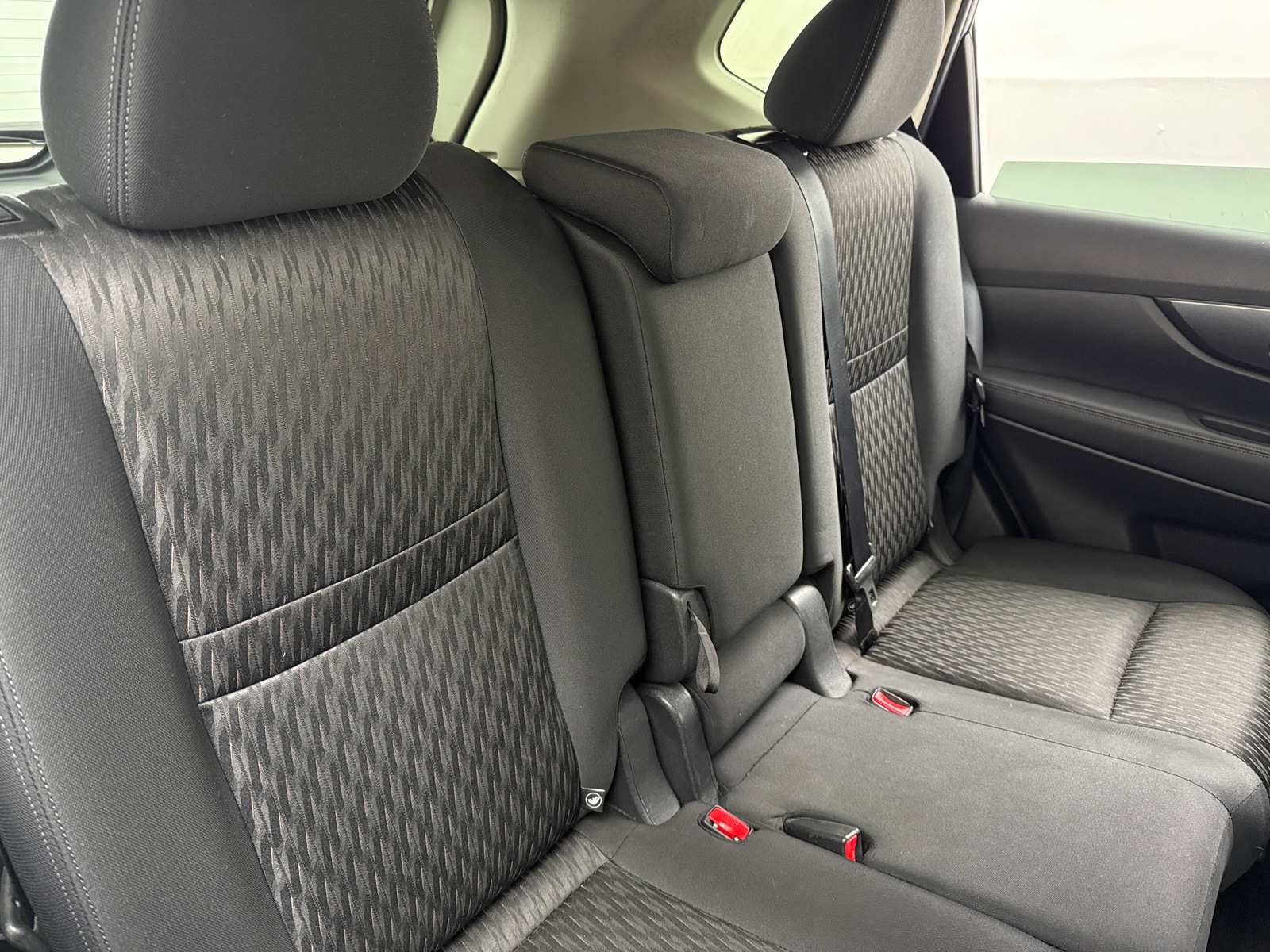 Thumbnail: 2017 Nissan Rogue - 6