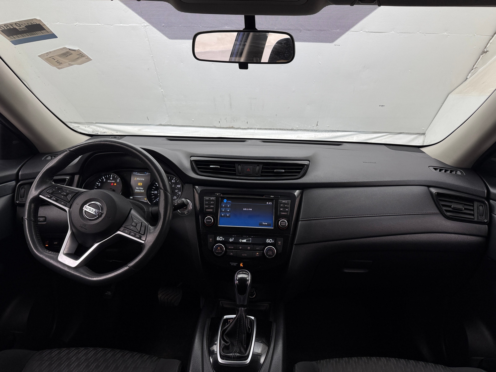 Thumbnail: 2017 Nissan Rogue - 3