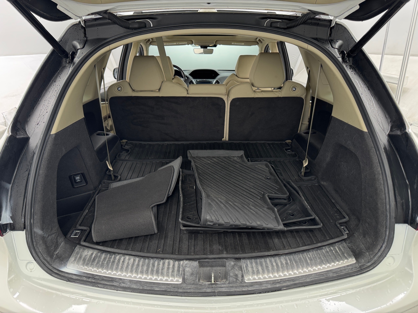 Thumbnail: 2018 Acura MDX - 7