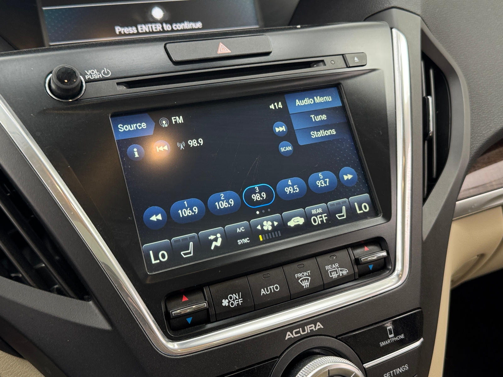 Thumbnail: 2018 Acura MDX - 4