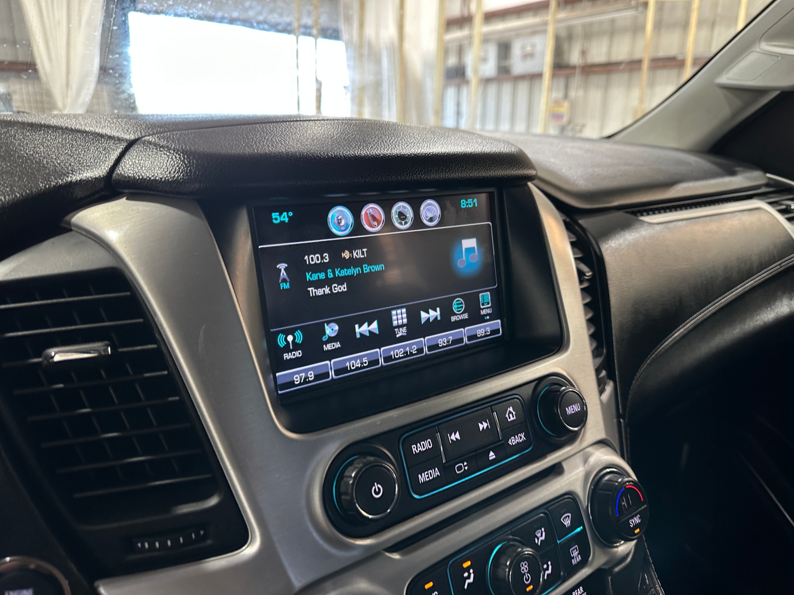 Thumbnail: 2020 GMC Yukon XL - 3