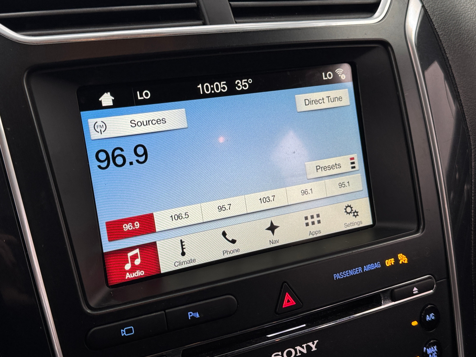 Thumbnail: 2017 Ford Explorer - 3