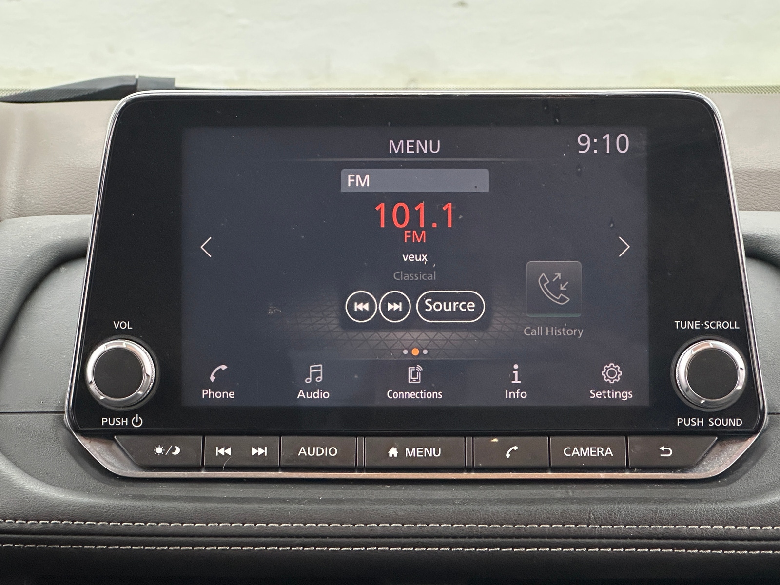 Thumbnail: 2021 Nissan Rogue - 4