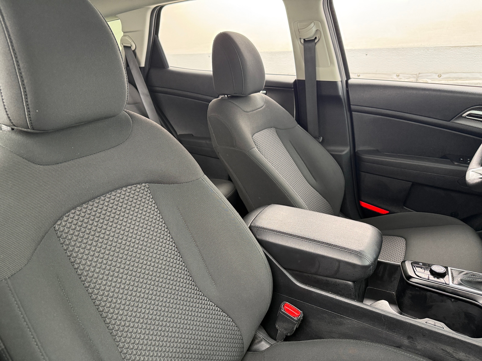 Thumbnail: 2024 Kia Sportage - 2