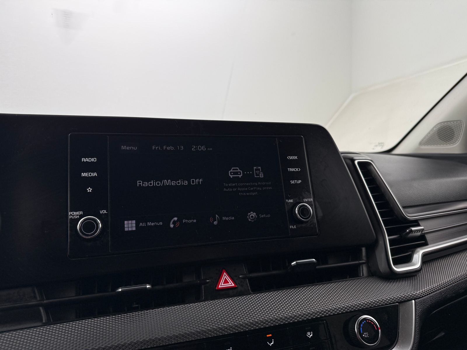 Thumbnail: 2024 Kia Sportage - 4