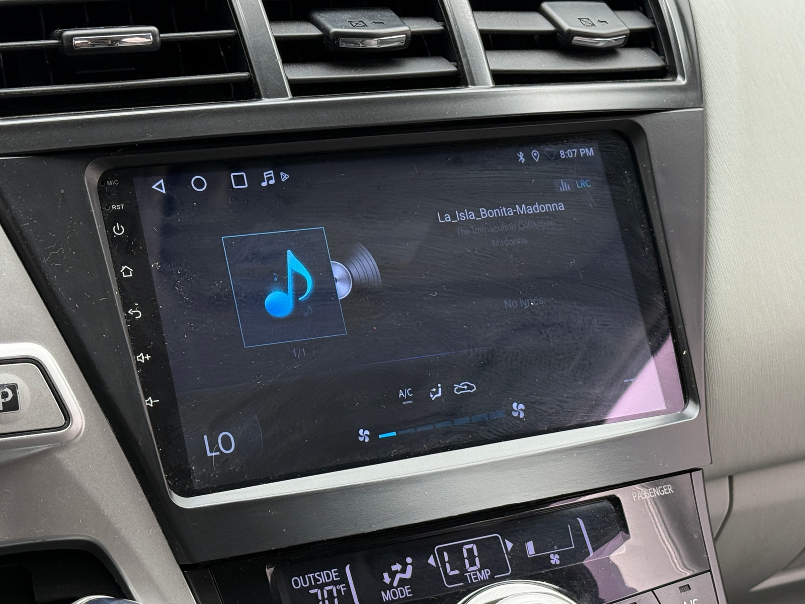 Thumbnail: 2013 Toyota Prius v - 4