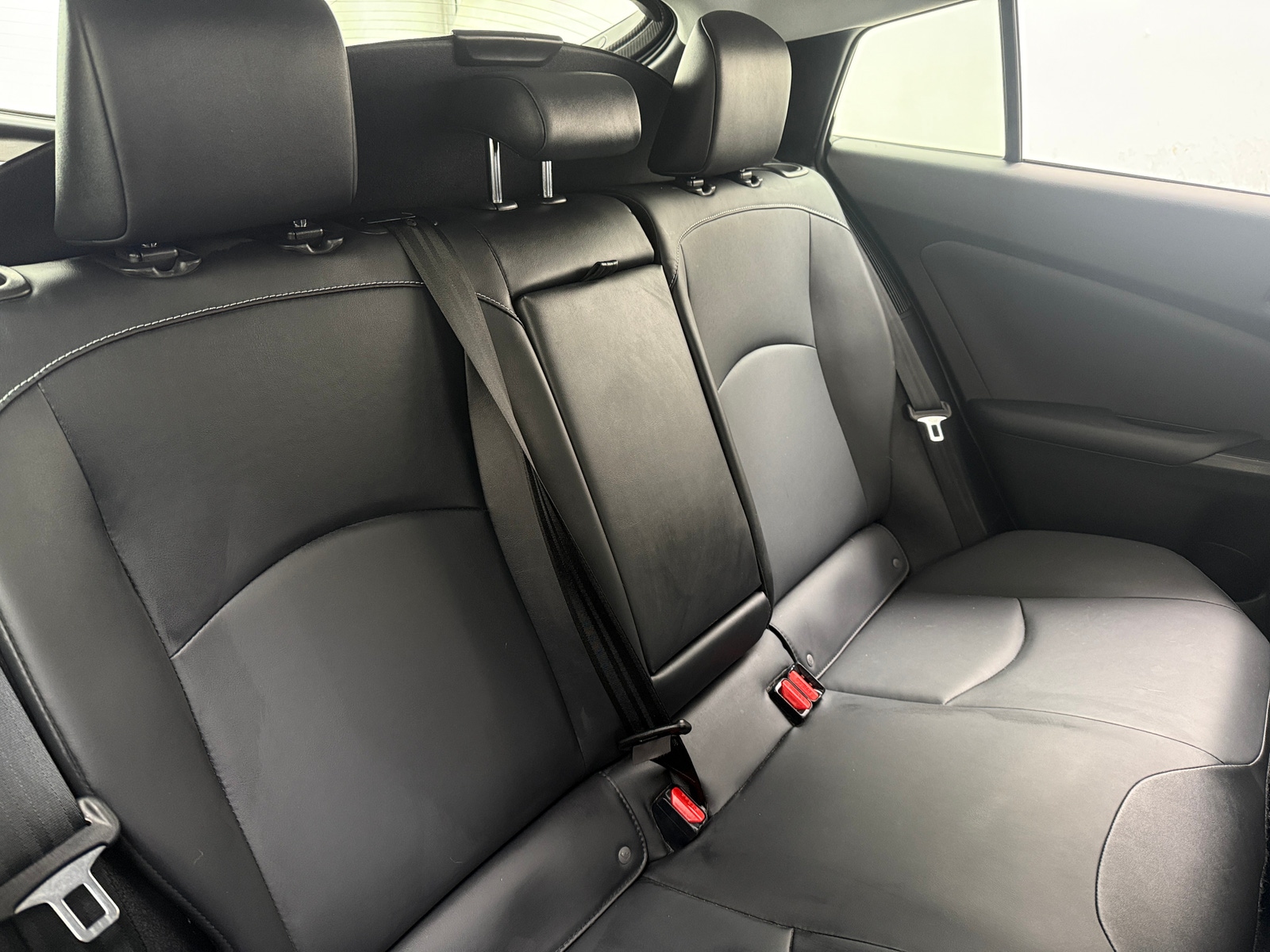 Thumbnail: 2022 Toyota Prius Prime - 5