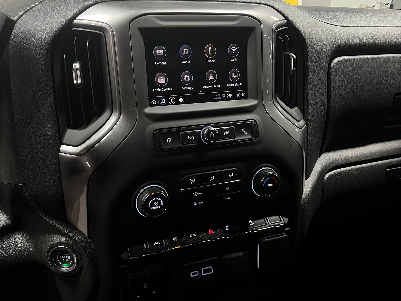 Thumbnail: 2025 Chevrolet Silverado 1500 - 4