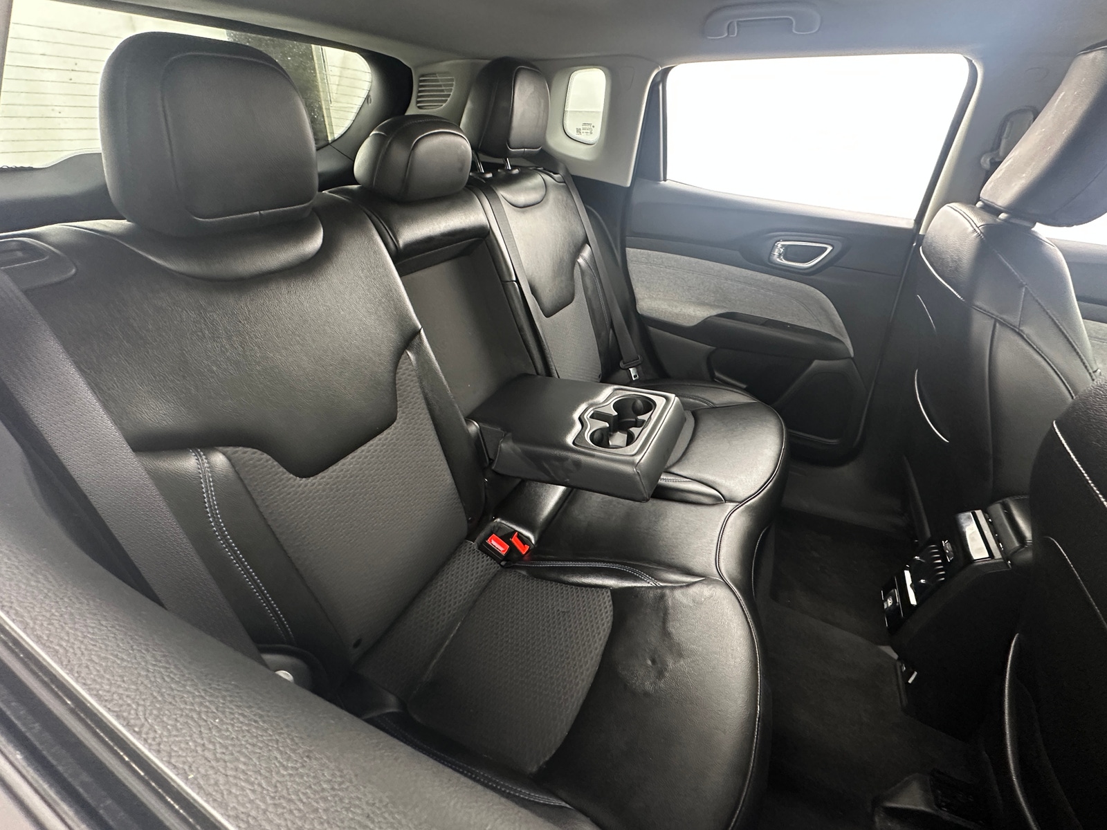 Thumbnail: 2022 Jeep Compass - 6