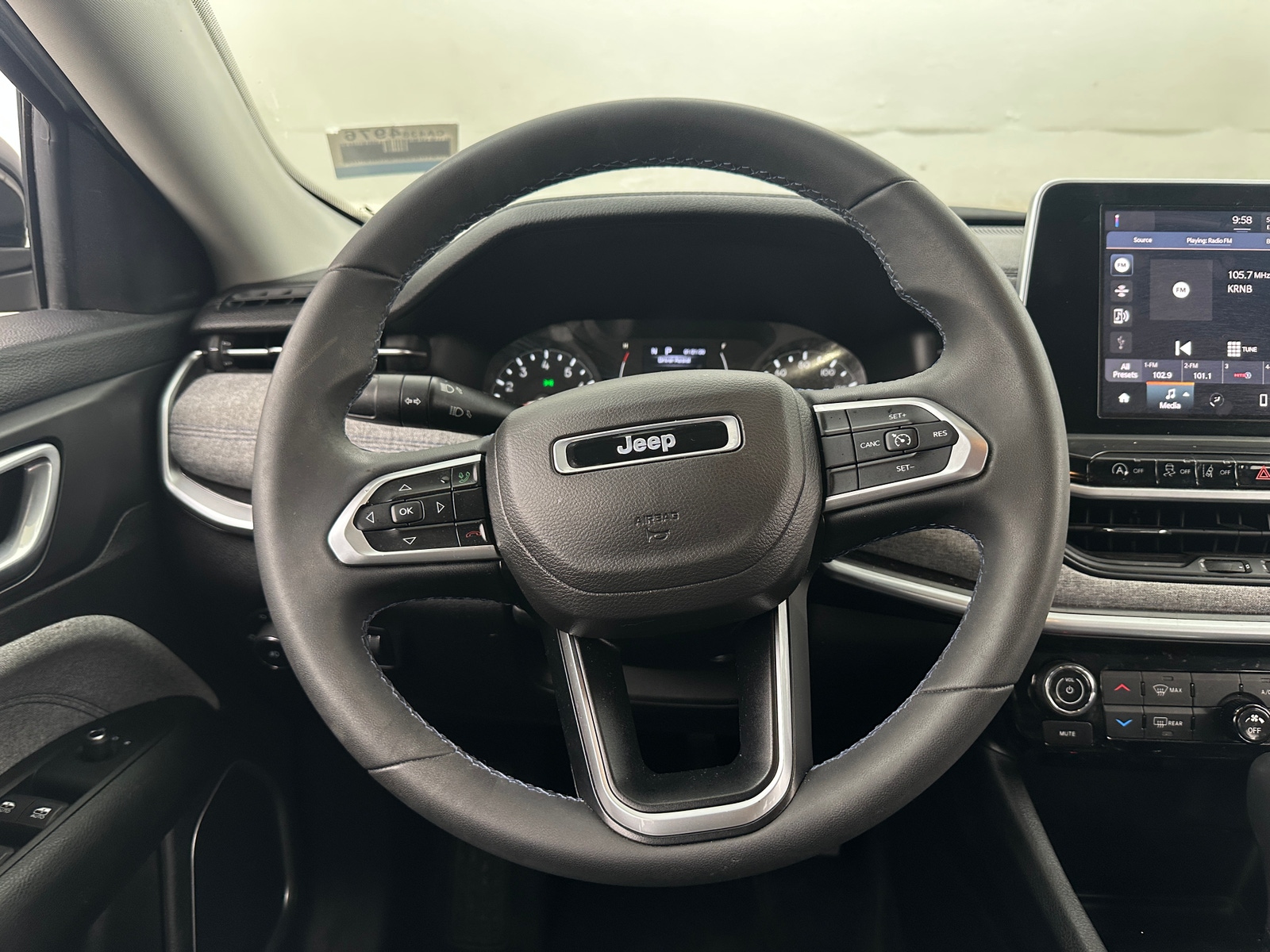 Thumbnail: 2022 Jeep Compass - 5