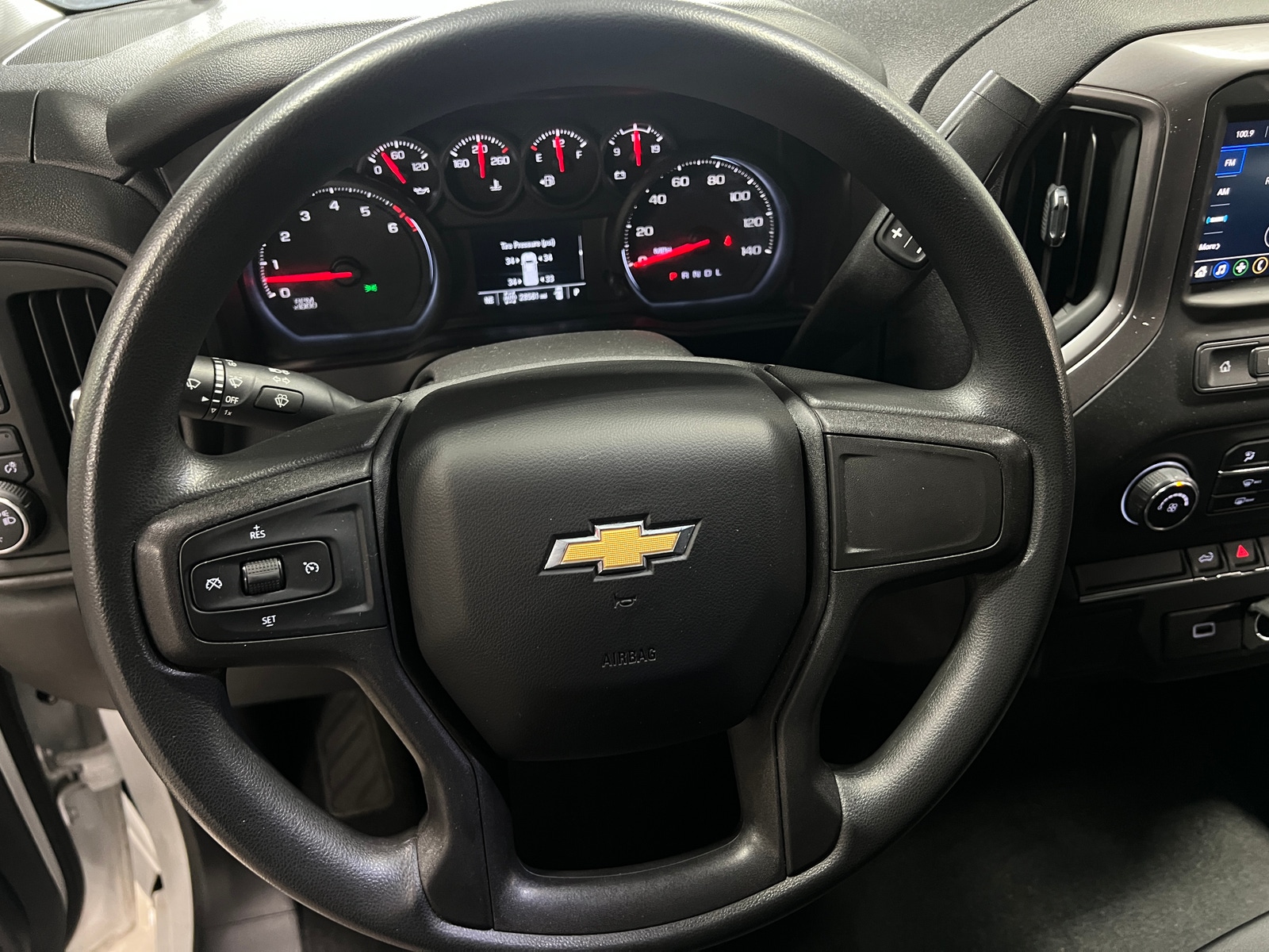 Thumbnail: 2020 Chevrolet Silverado 1500 - 5