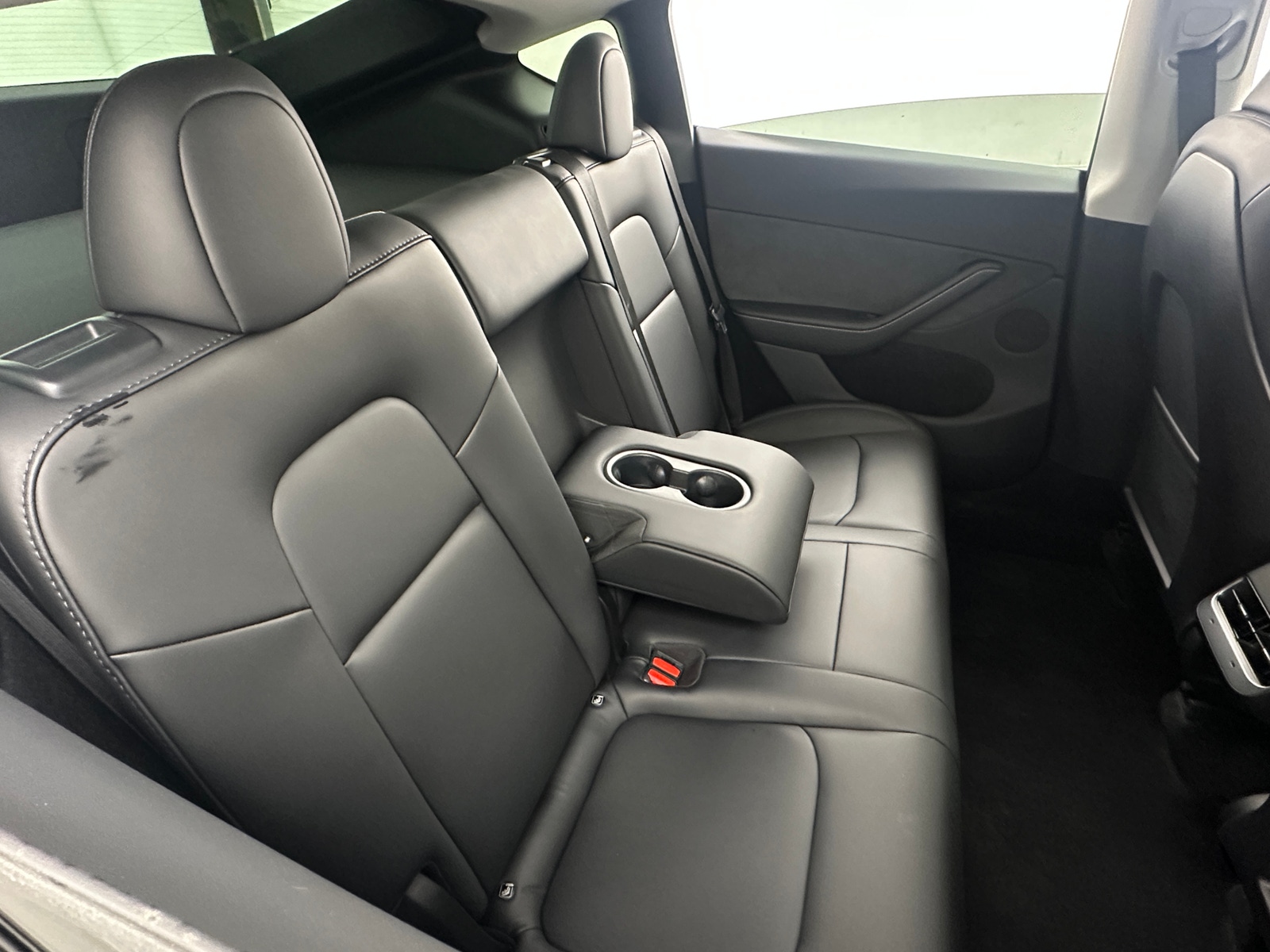 Thumbnail: 2023 Tesla Model Y - 5