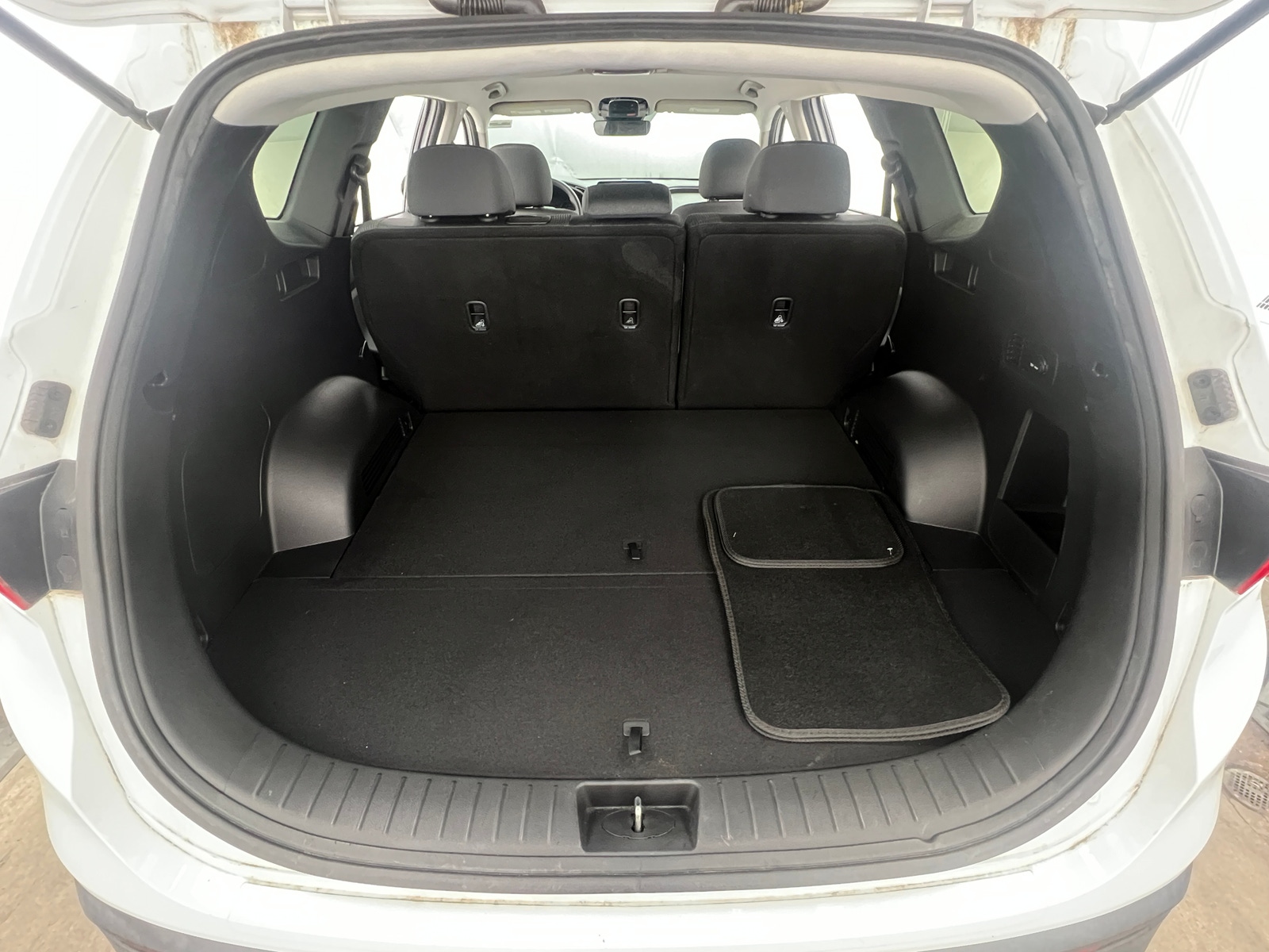 Thumbnail: 2022 Hyundai Santa Fe - 7