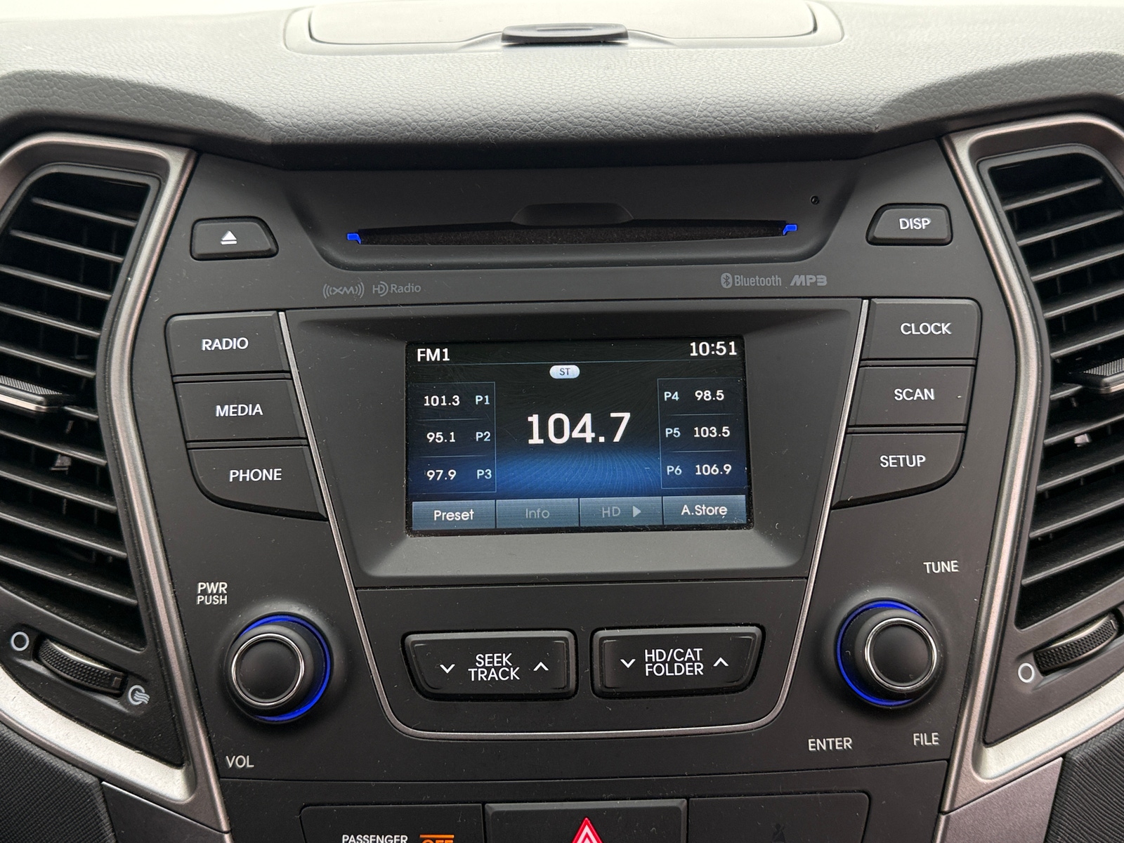 Thumbnail: 2014 Hyundai Santa Fe - 3