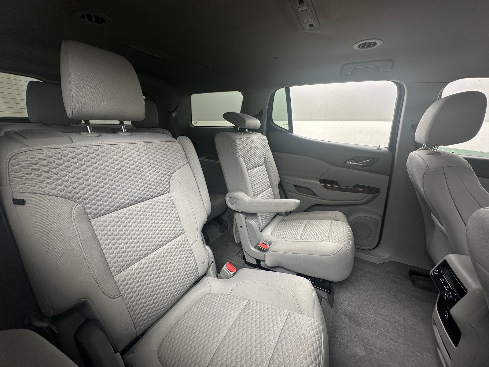 Thumbnail: 2019 GMC Acadia - 6