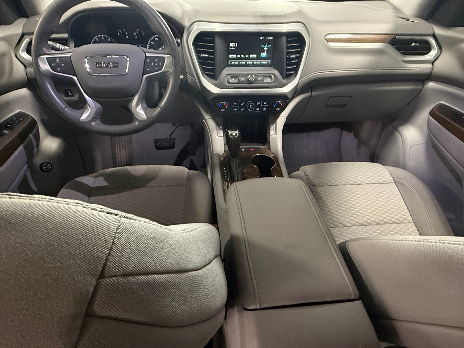 Thumbnail: 2019 GMC Acadia - 3