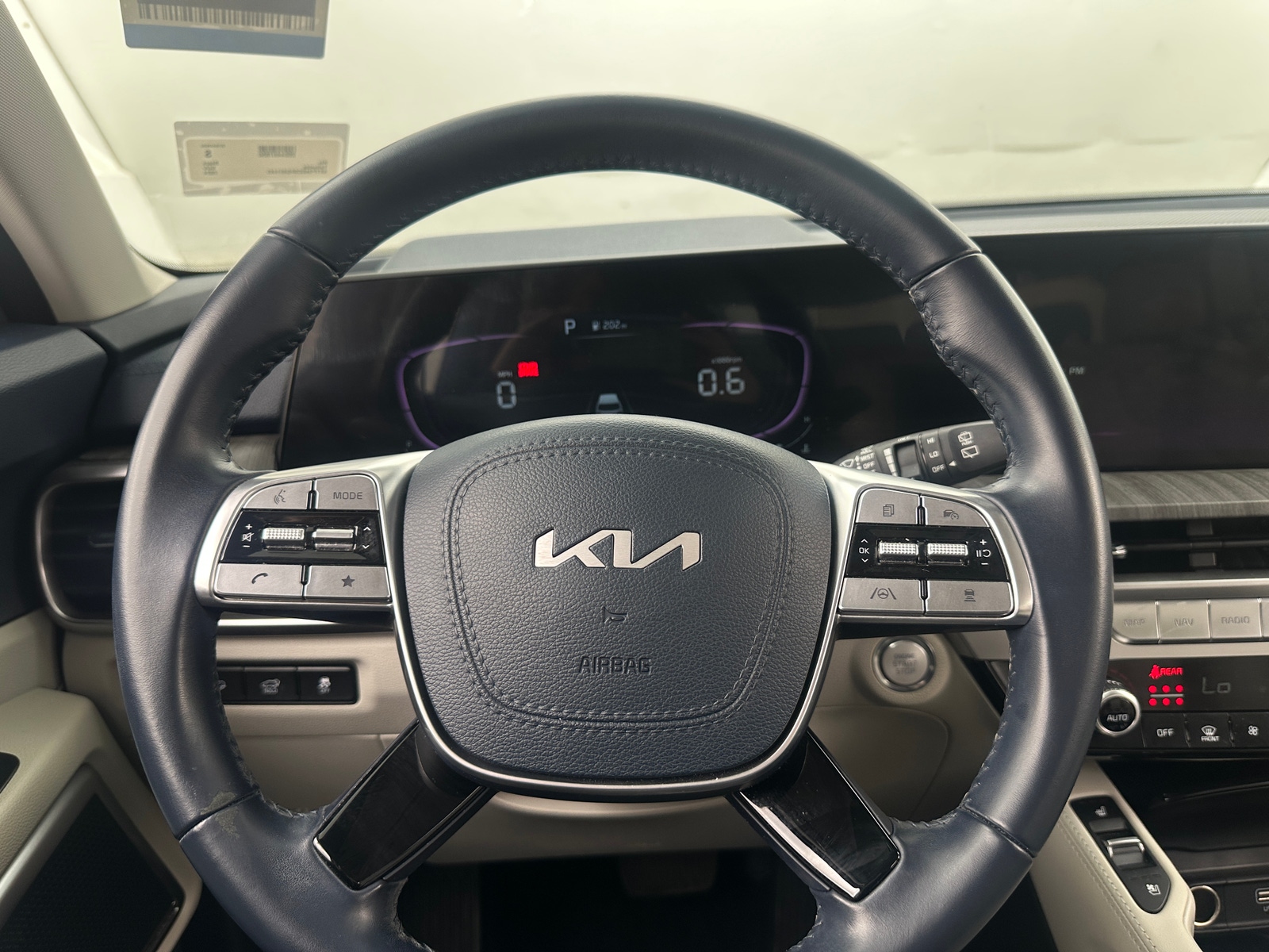 Thumbnail: 2024 Kia Telluride - 4