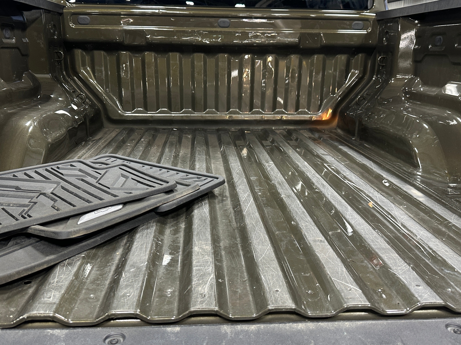 Thumbnail: 2024 Chevrolet Colorado - 7