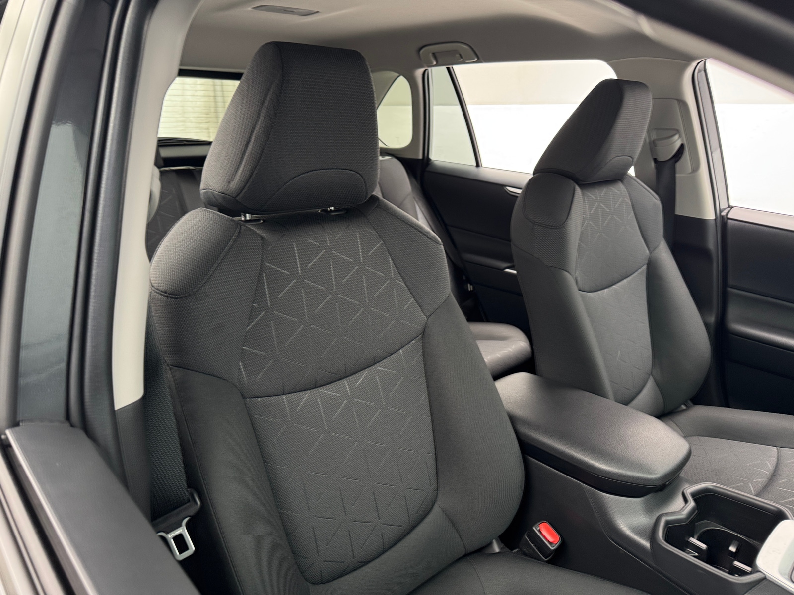 Thumbnail: 2025 Toyota RAV4 - 2