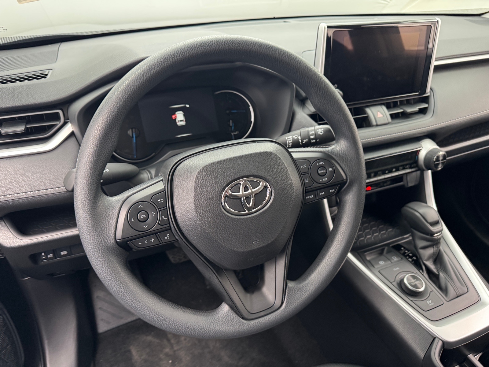 Thumbnail: 2025 Toyota RAV4 - 5