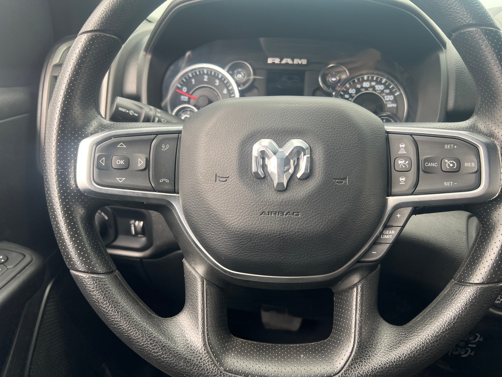 Thumbnail: 2025 RAM 1500 - 5