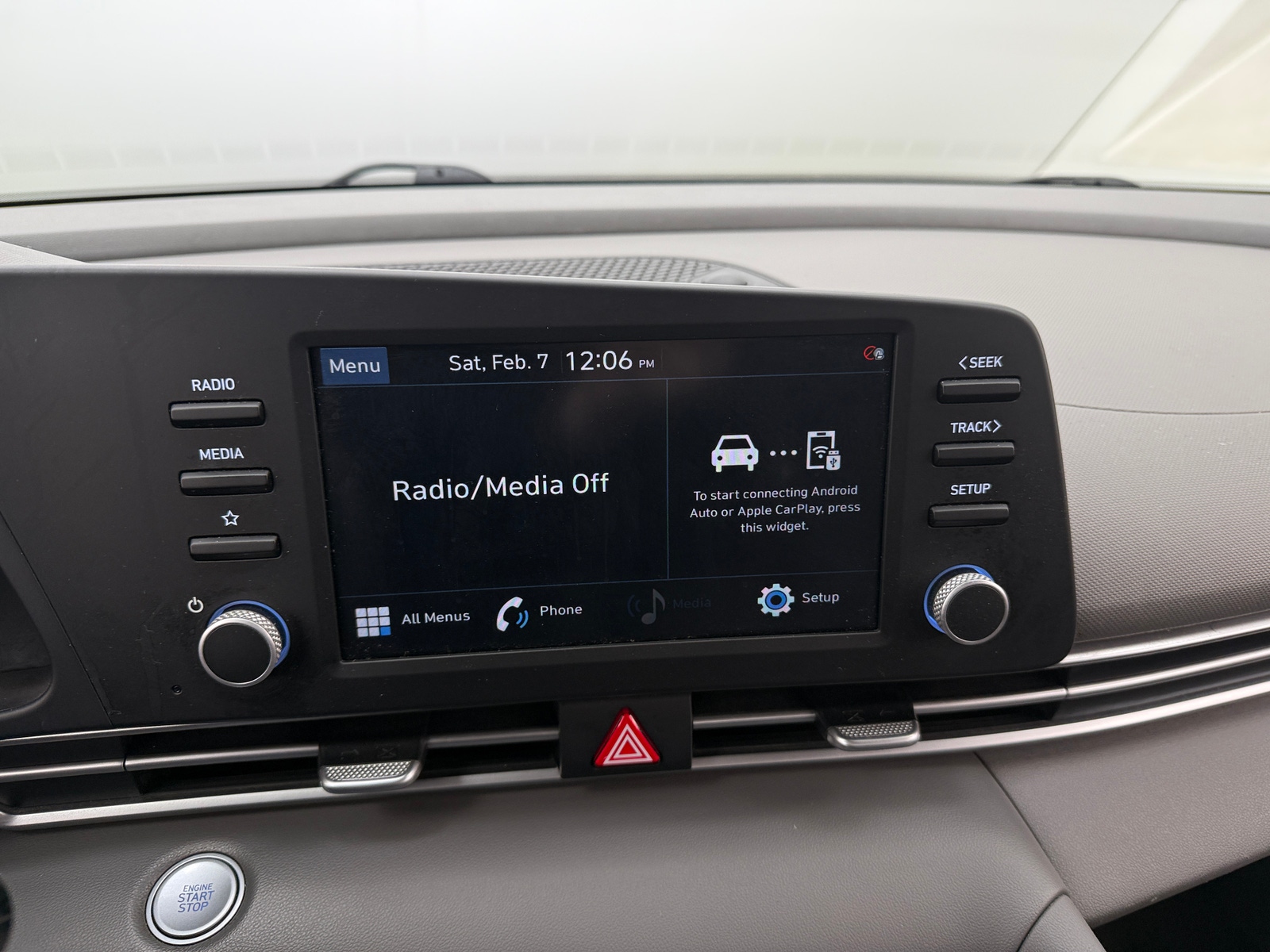 Thumbnail: 2021 Hyundai Elantra - 4