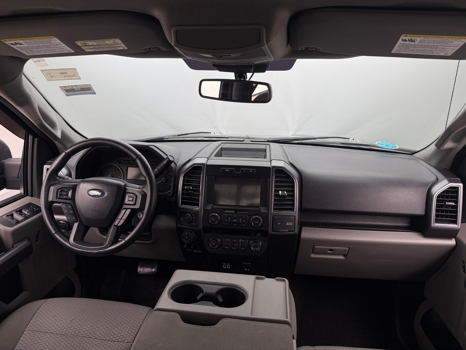 Thumbnail: 2019 Ford Econoline - 3