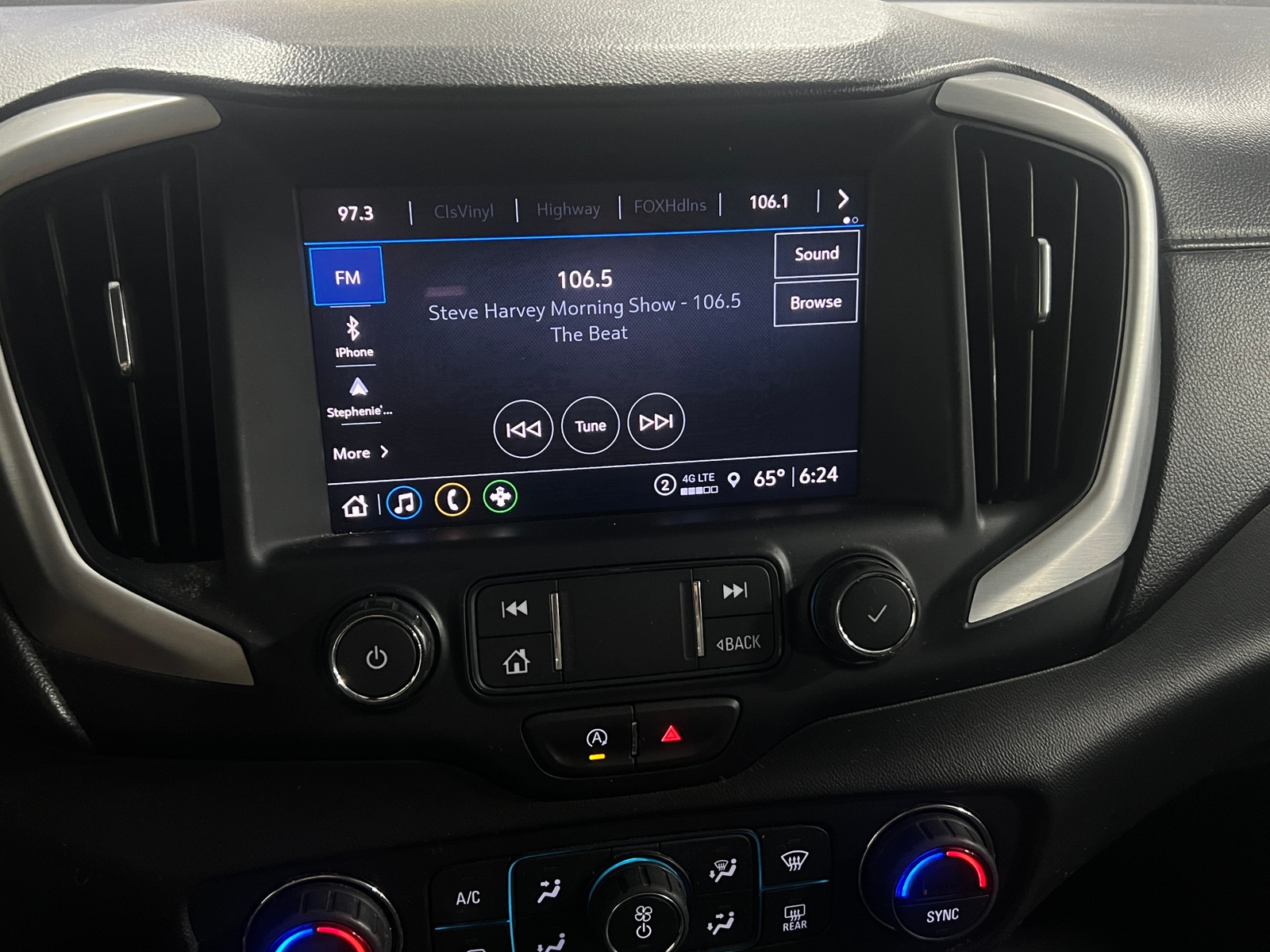 Thumbnail: 2022 GMC Terrain - 3