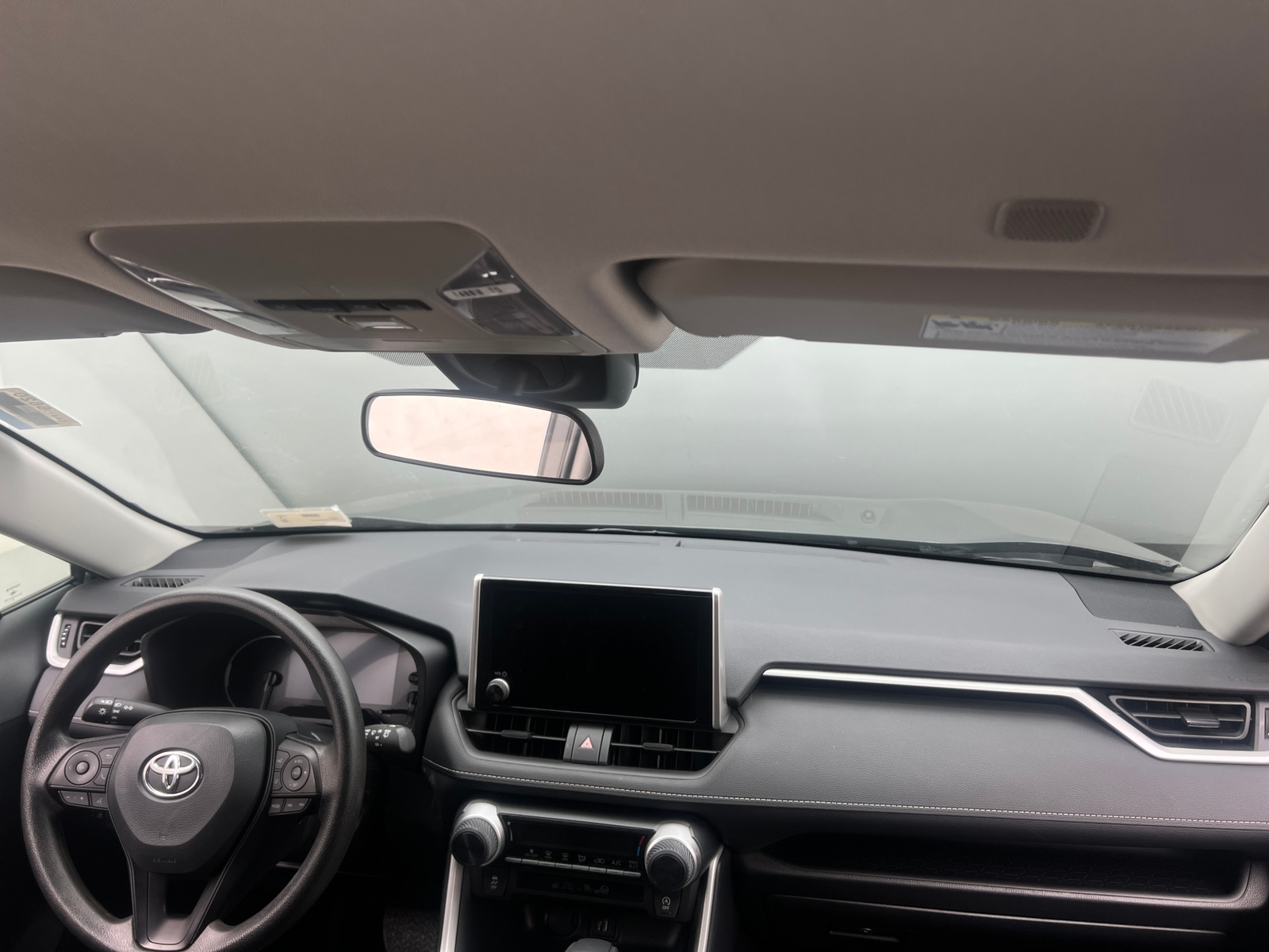 Thumbnail: 2025 Toyota RAV4 - 3